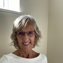 Photo of Jacqueline Akhavan